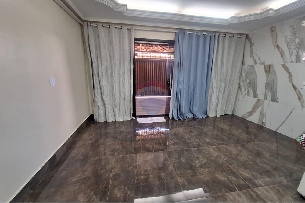 Sobrado - Venda - Samambaia , Distrito Federal - WhatsApp Image 2025-08-18 at 09.33.22 (1).jpeg - 880201049-22