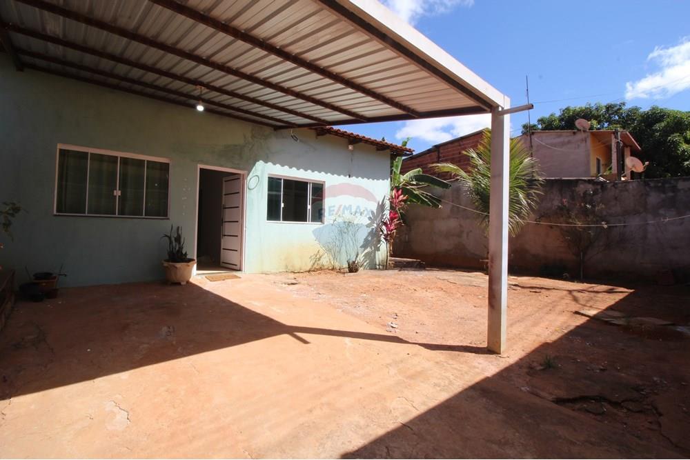 Casa - Venda - Brasília , Distrito Federal - 41 - Fachada 4.JPG - 880151004-205