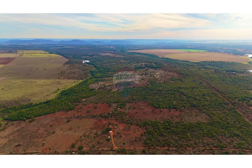 Chácara / Sítio / Fazenda - Venda - Paracatu , Minas Gerais - dji_fly_20250718_163404_0030_1752955234795_photo.jpg - 880351093-2