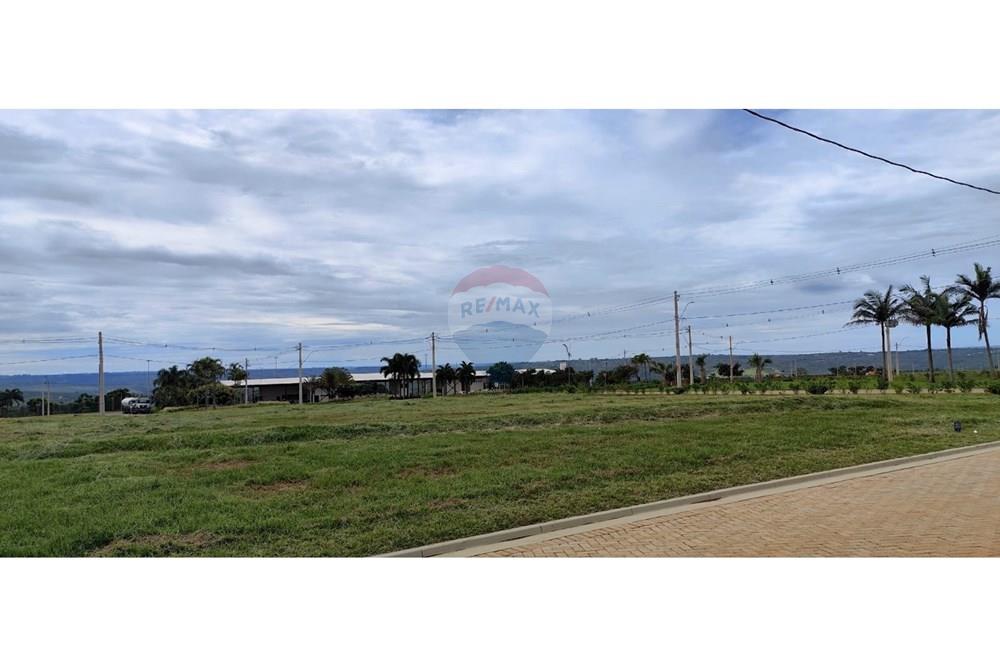 Terreno - Venda - Paranoa , Distrito Federal - vista terreno portaria.jpeg - 880341024-138