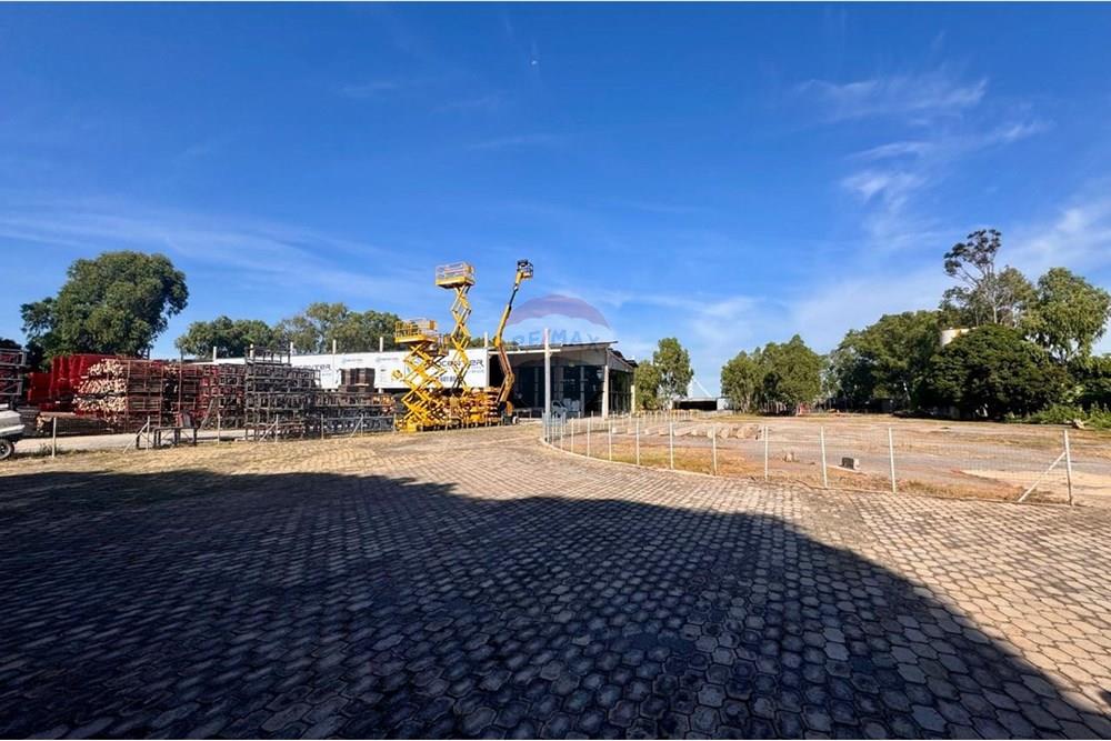 Galpão - Alugar - Recanto das Emas , Distrito Federal - WhatsApp Image 2025-03-28 at 12.08.18.jpeg - 880241011-252