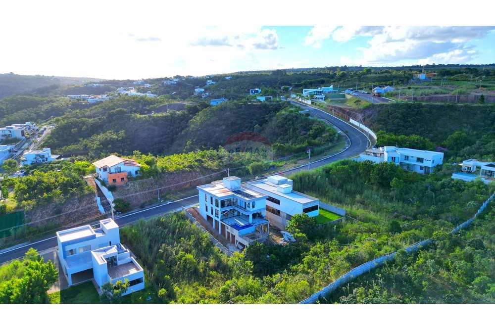 Casa de Condomínio - Venda - Brasília , Distrito Federal - Vista aérea do condomínio 1.jpg - 880151012-14