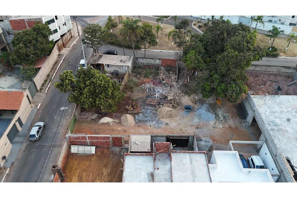 Terreno - Venda - Brasília , Distrito Federal - b0e30dfd-580a-4125-9b98-33a40c421bc2.jpeg - 880391078-5