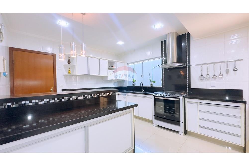 Casa - Venda - Vicente Pires , Distrito Federal - IMG_2585.jpg - 880331086-9