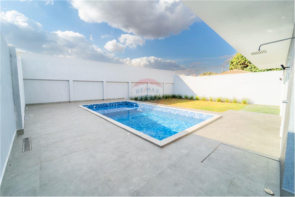 Casa de Condomínio - Venda - Vicente Pires , Distrito Federal - 32 - 880111010-143