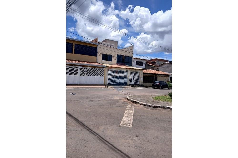 Sobrado - Venda - Samambaia , Distrito Federal - 20250123_130349.jpg - 880261050-30