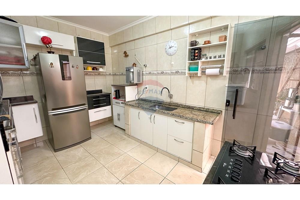 Sobrado - Venda - Taguatinga , Distrito Federal - IMG_1147(1).jpg - 880131015-47