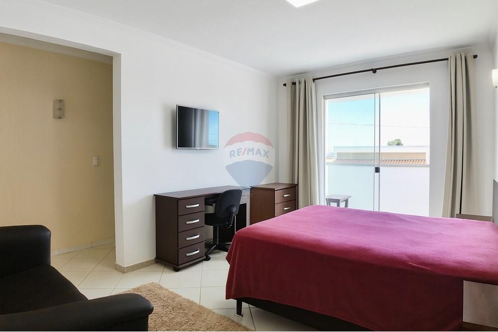 Casa - Venda - Brasília , Distrito Federal - Suite principal 2.jpg - 880151004-208