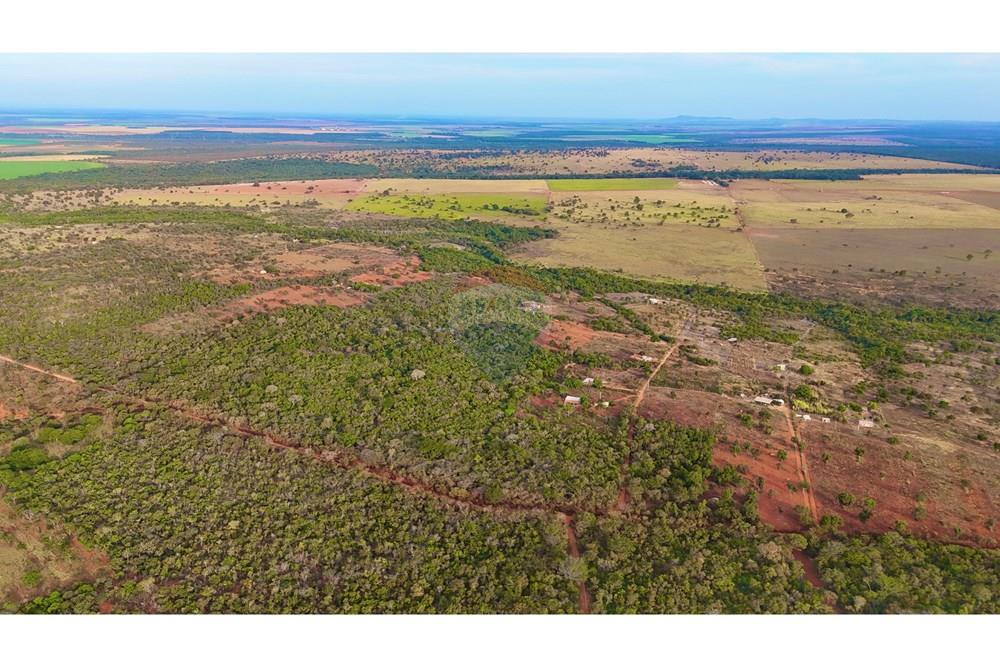 Chácara / Sítio / Fazenda - Venda - Paracatu , Minas Gerais - dji_fly_20250718_164616_0042_1752955489631_photo.jpg - 880351093-2