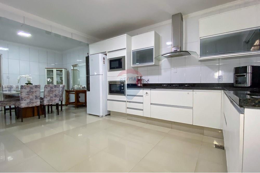 Sobrado - Venda - Riacho Fundo , Distrito Federal - IMG_3057.jpg - 880111105-1