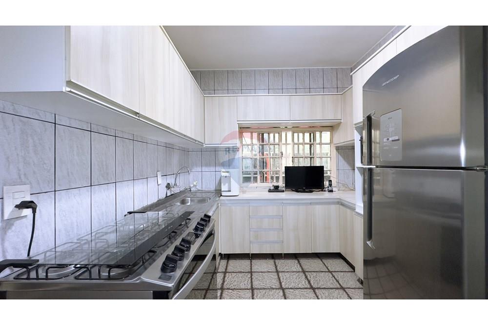 Sobrado - Venda - Taguatinga , Distrito Federal - IMG_1813.jpg - 880341099-39