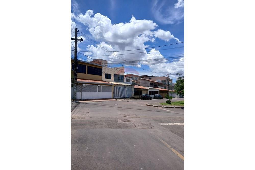 Sobrado - Venda - Samambaia , Distrito Federal - 20250123_130334.jpg - 880261050-30