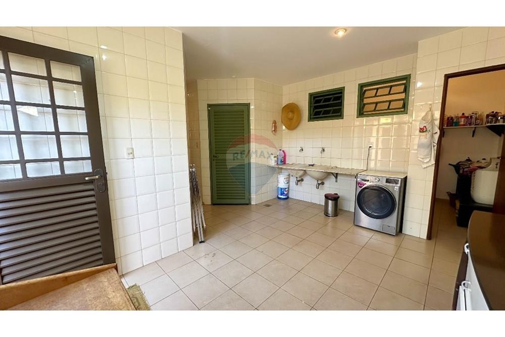 Casa - Venda - Brasília , Distrito Federal - WhatsApp Image 2025-07-29 at 17.07.51 - Copia.jpeg - Área de serviço - 880231087-88