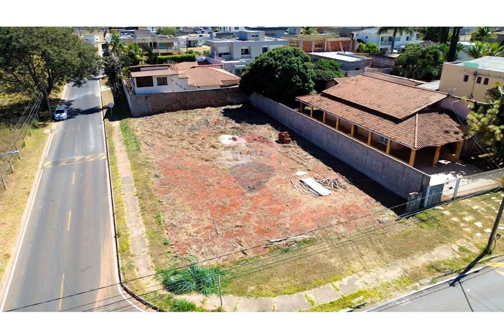 Terreno - Venda - Brasília , Distrito Federal - DJI_0571.jpg - Layout aberto - 880261102-26