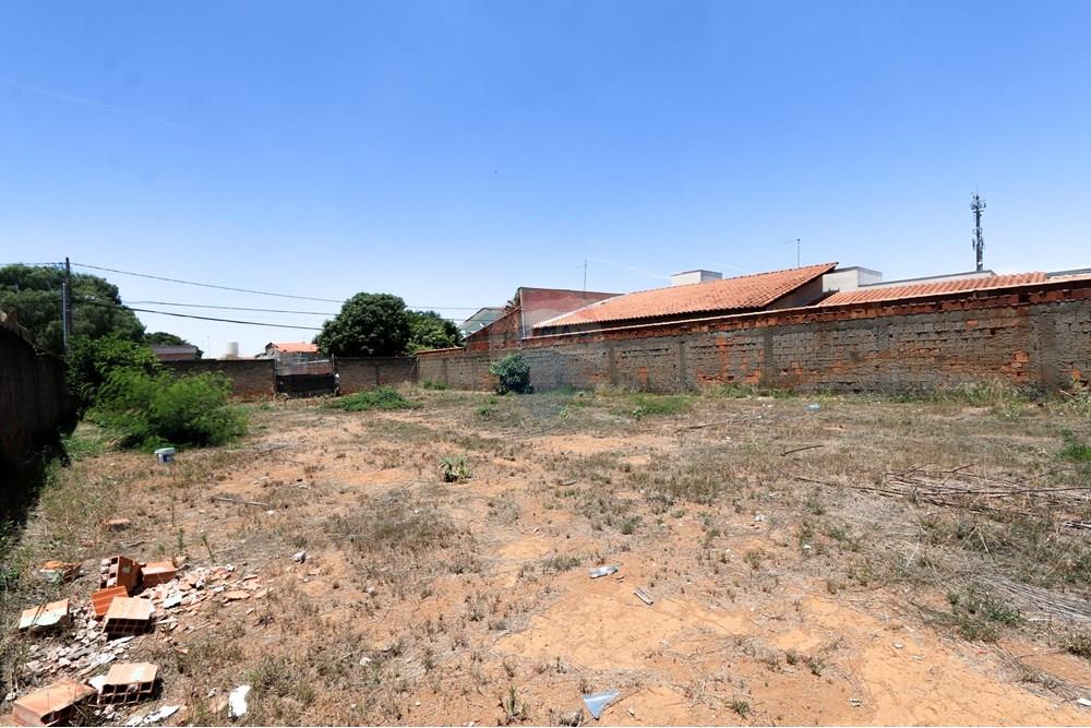 Terreno - Venda - Vicente Pires , Distrito Federal - Lote - 010.jpg - 880251012-53