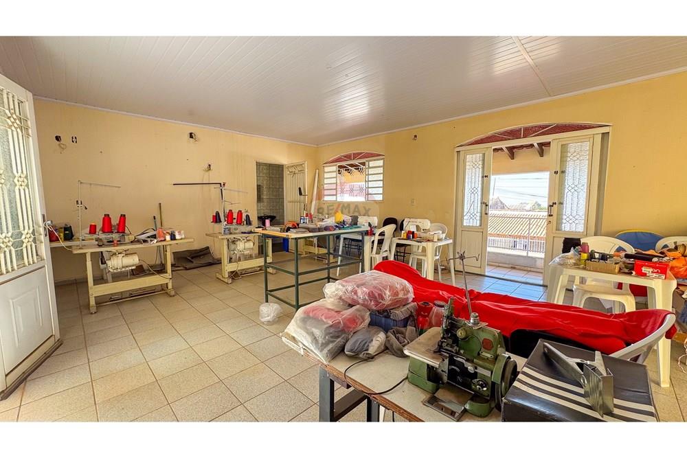 Sobrado - Venda - Valparaíso de Goiás , Goiás - IMG_0540.jpg - 880111098-8