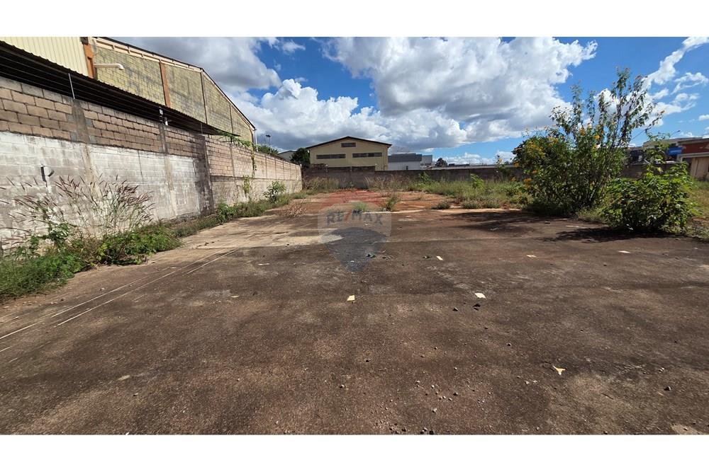 Industrial - Venda - Setor Industrial , Distrito Federal - 20250506_143157.jpg - 880131003-214