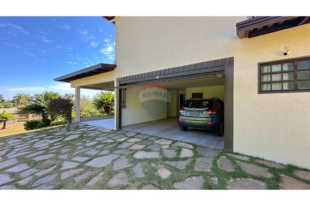 Casa - Venda - Brasília , Distrito Federal - WhatsApp Image 2025-07-29 at 17.07.53 (3) - Copia.jpeg - Garagem - 880231087-88