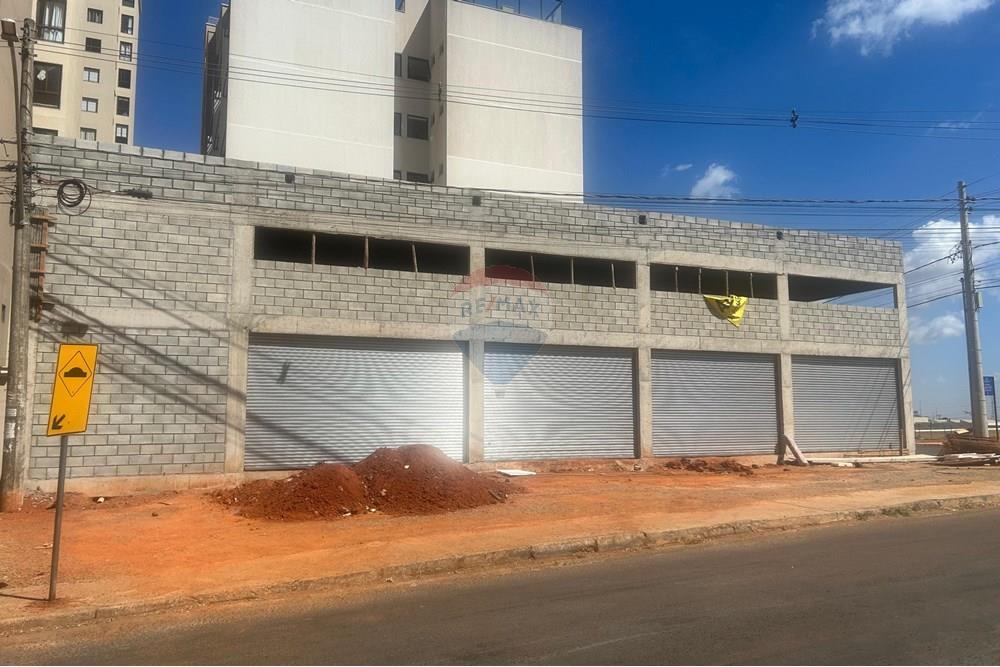 Ponto Comercial/ Loja - Alugar - Samambaia , Distrito Federal - WhatsApp Image 2025-08-22 at 16.11.09.jpeg - 880321097-40