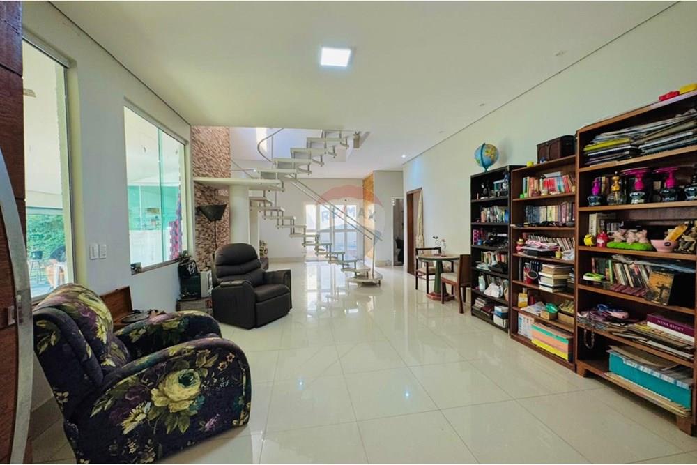 Sobrado - Venda - Guara , Distrito Federal - WhatsApp Image 2025-10-01 at 22.16.06-3.jpeg - 880391011-956