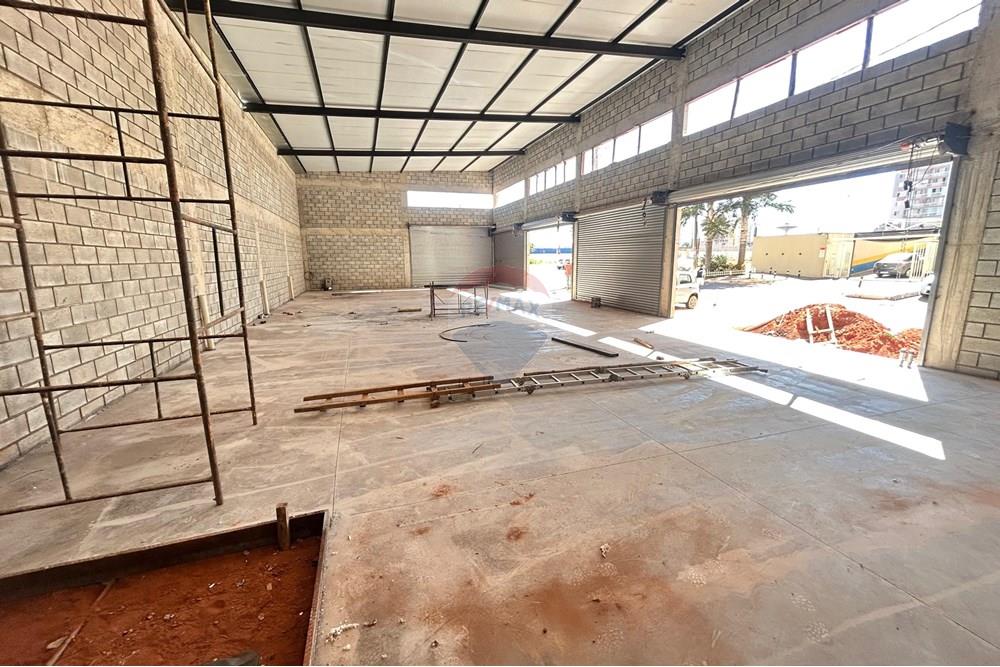 Ponto Comercial/ Loja - Alugar - Samambaia , Distrito Federal - WhatsApp Image 2025-08-22 at 16.11.10.jpeg - 880321097-40