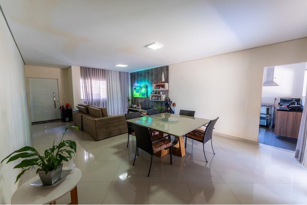 Casa de Condomínio - Venda - Brasília , Distrito Federal - WhatsApp Image 2025-10-09 at 14.26.55 (2).jpeg - 880111100-24