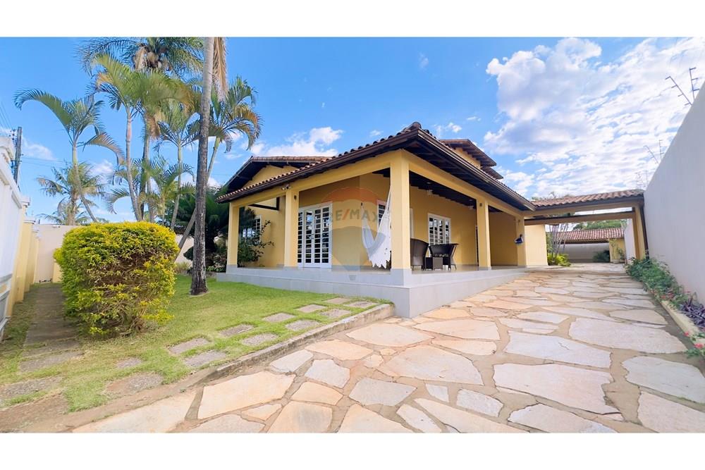 Casa de Condomínio - Venda - Vicente Pires , Distrito Federal - IMG_1834.jpg - 880331020-33