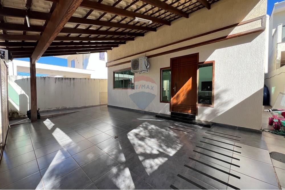 Casa - Venda - Sobradinho , Distrito Federal - IMG_6610.JPG - Varanda - 880351010-77