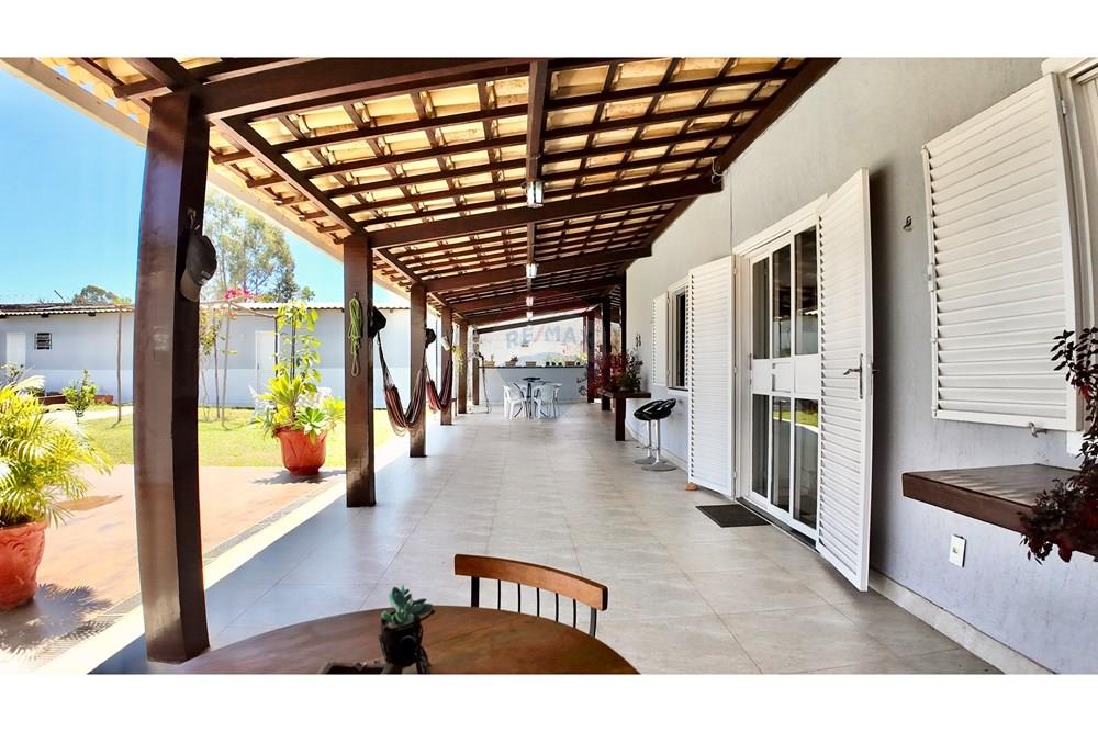 Casa - Venda - Brasília , Distrito Federal - 26 - Varanda Fundos.jpeg - 880151004-208