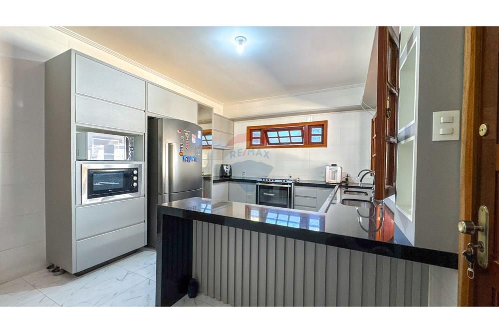 Sobrado - Venda - Águas Claras , Distrito Federal - 2025-08-06 11_16_52.JPG - 880341129-10