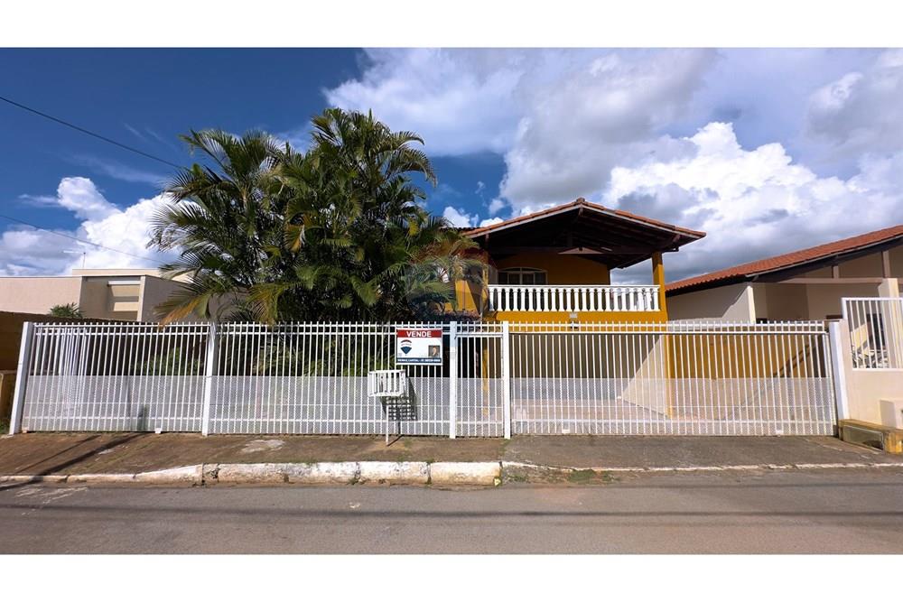 Casa - Venda - Brasília , Distrito Federal - VISTA FACHADA.jpg - 880341024-128