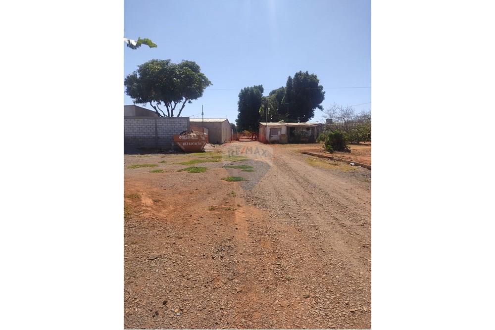 Terreno - Venda - Gama , Distrito Federal - Rua principal lote .jpg - 880201061-3