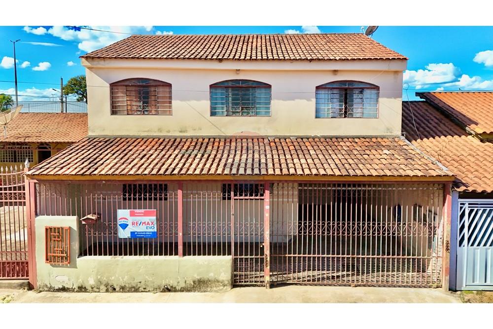 Sobrado - Venda - Ceilandia , Distrito Federal - DJI_20250611144600_0736_D.jpg - 880411017-35