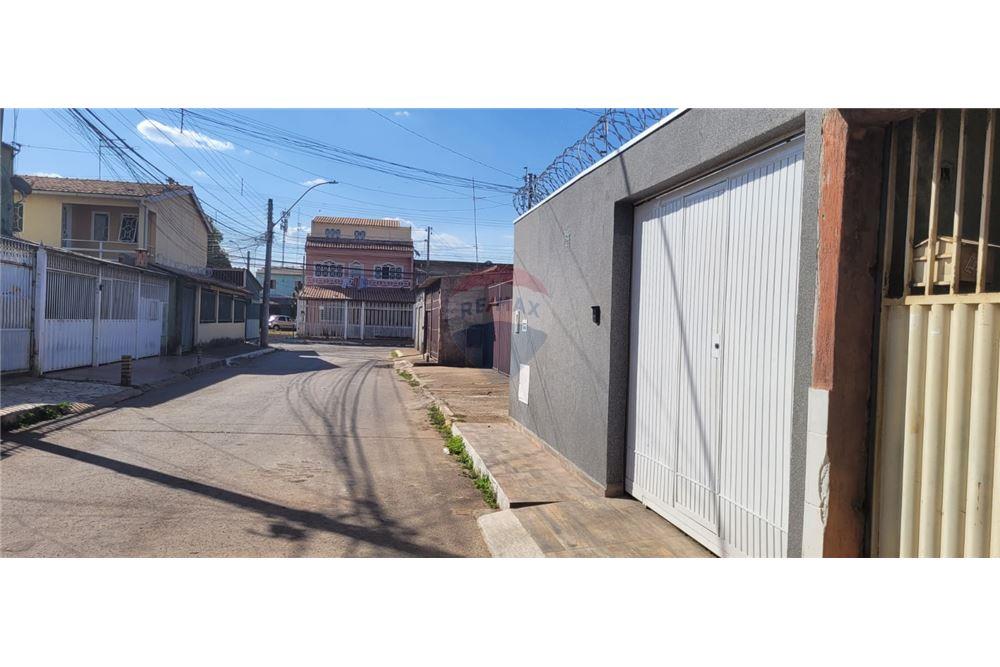Casa - Venda - Samambaia , Distrito Federal - 33 - 880391001-139