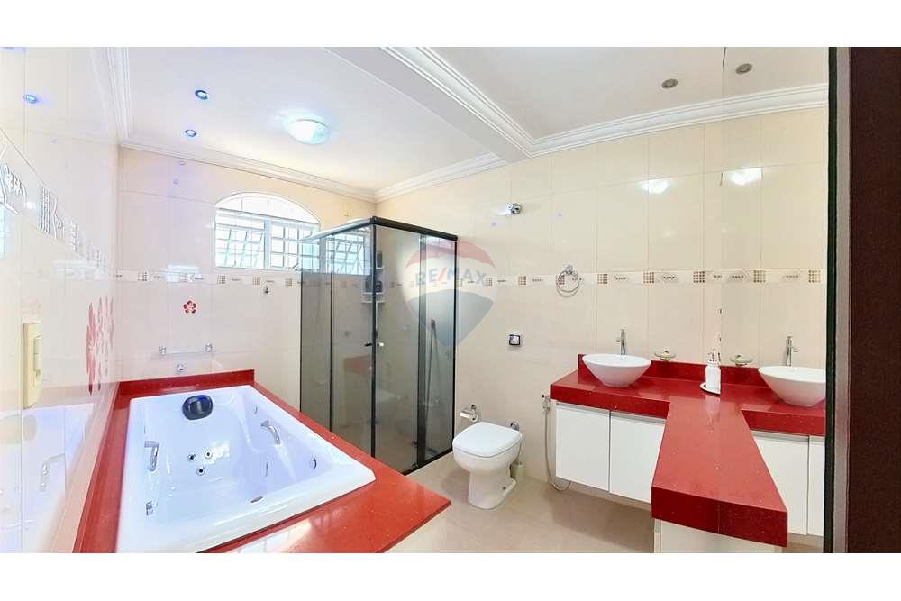 Casa de Condomínio - Venda - Vicente Pires , Distrito Federal - IMG_20240708_152759_00_merged.jpg - 880331011-63