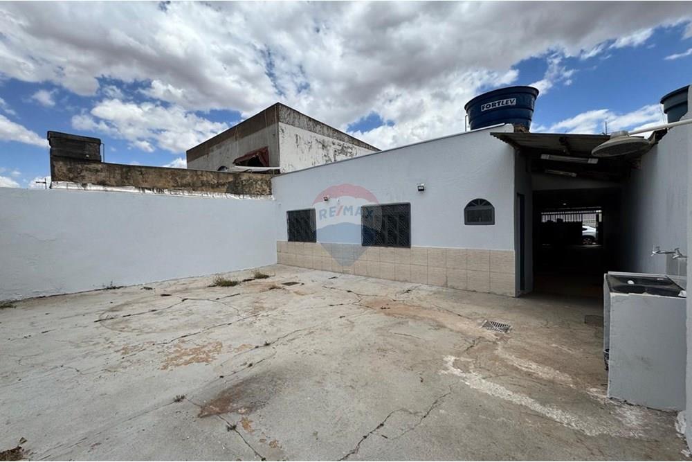 Casa - Venda - Ceilandia , Distrito Federal - PHOTO-2025-09-10-10-14-47 3.jpg - 880241029-42