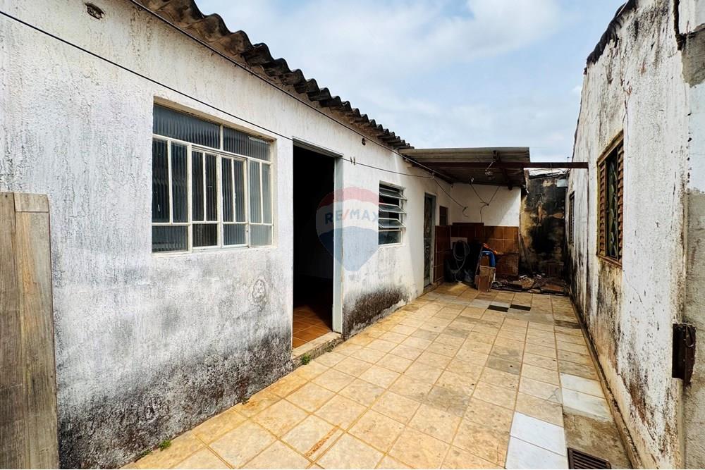 Casa - Venda - Taguatinga , Distrito Federal - IMG_2227.jpeg - Pátio interno - 880391071-12