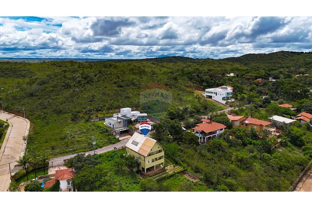 Casa - Venda - Brasília , Distrito Federal - FOTO DRONE CASA DE CIMA FRONTAL.jpg - 880341024-120