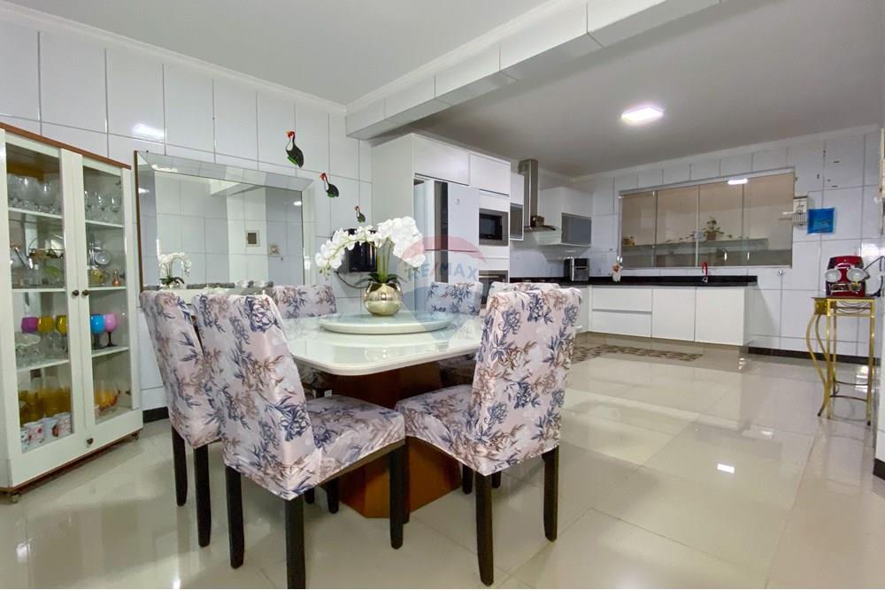 Sobrado - Venda - Riacho Fundo , Distrito Federal - IMG_3047.jpg - 880111105-1