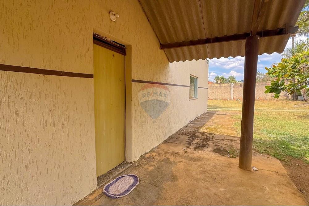 Chácara / Sítio / Fazenda - Venda - Ceilandia , Distrito Federal - IMG_8938.jpg - Quintal - 880231186-13