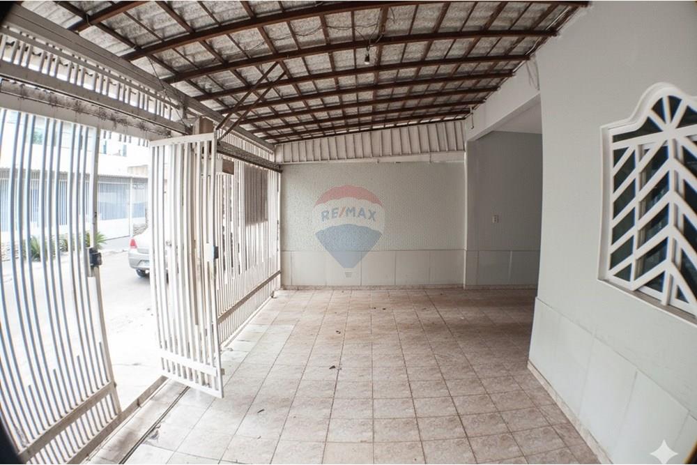 Sobrado - Venda - Samambaia , Distrito Federal - garagem5-casa-samambaia-sul-qr-122.jpg - 880391009-150