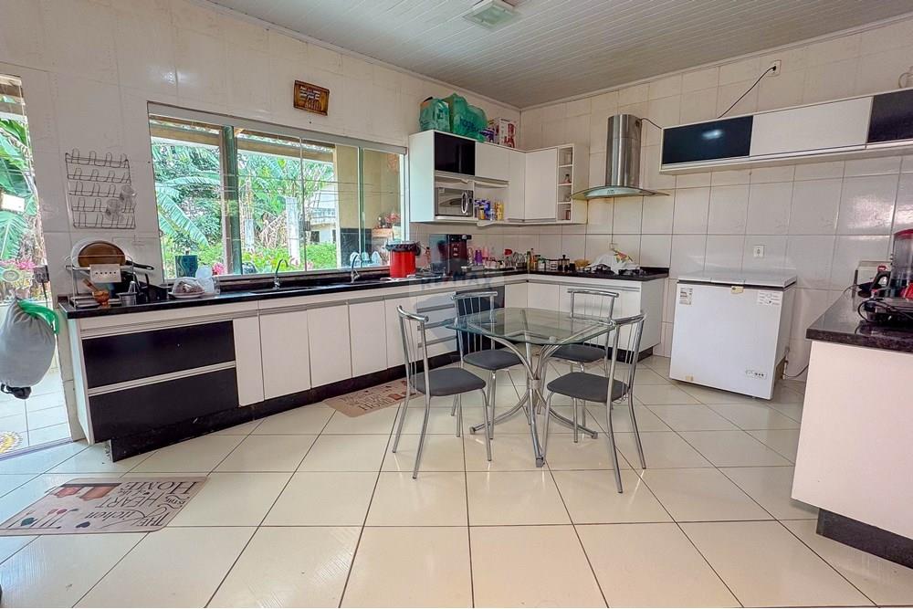 Chácara / Sítio / Fazenda - Venda - Ceilandia , Distrito Federal - IMG_8996.jpg - Cozinha - 880231186-13