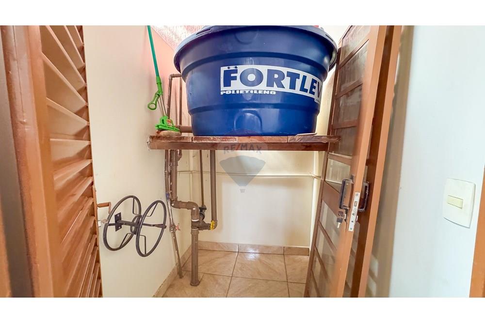 Sobrado - Venda - Riacho Fundo , Distrito Federal - IMG_8672.jpg - 880111094-8