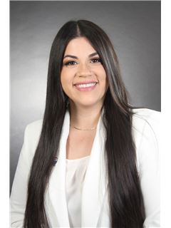 Daimy Aguayo - RE/MAX REAL REALITY 