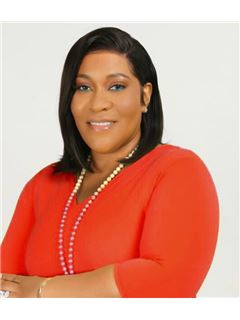 Asociado de Venta/Agente - Elizabeth Stern - RE/MAX ELITE Kingston