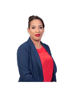 Makelaar - Rennie Hart - RE/MAX ELITE