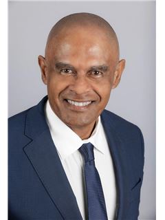 Enrique Cuilan - RE/MAX REAL REALITY 