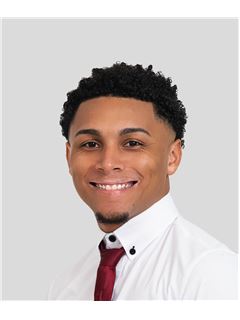 Asociado de Venta/Agente - Stephen Rivers - RE/MAX CAYMAN ISLANDS