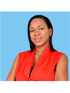 Associate - Shantoya Brooks - RE/MAX ELITE REALTY 3