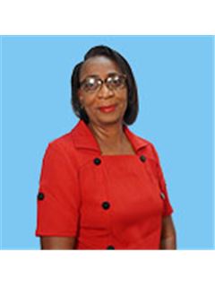 Asociado de Venta/Agente - Angela Johnson - RE/MAX ELITE Kingston